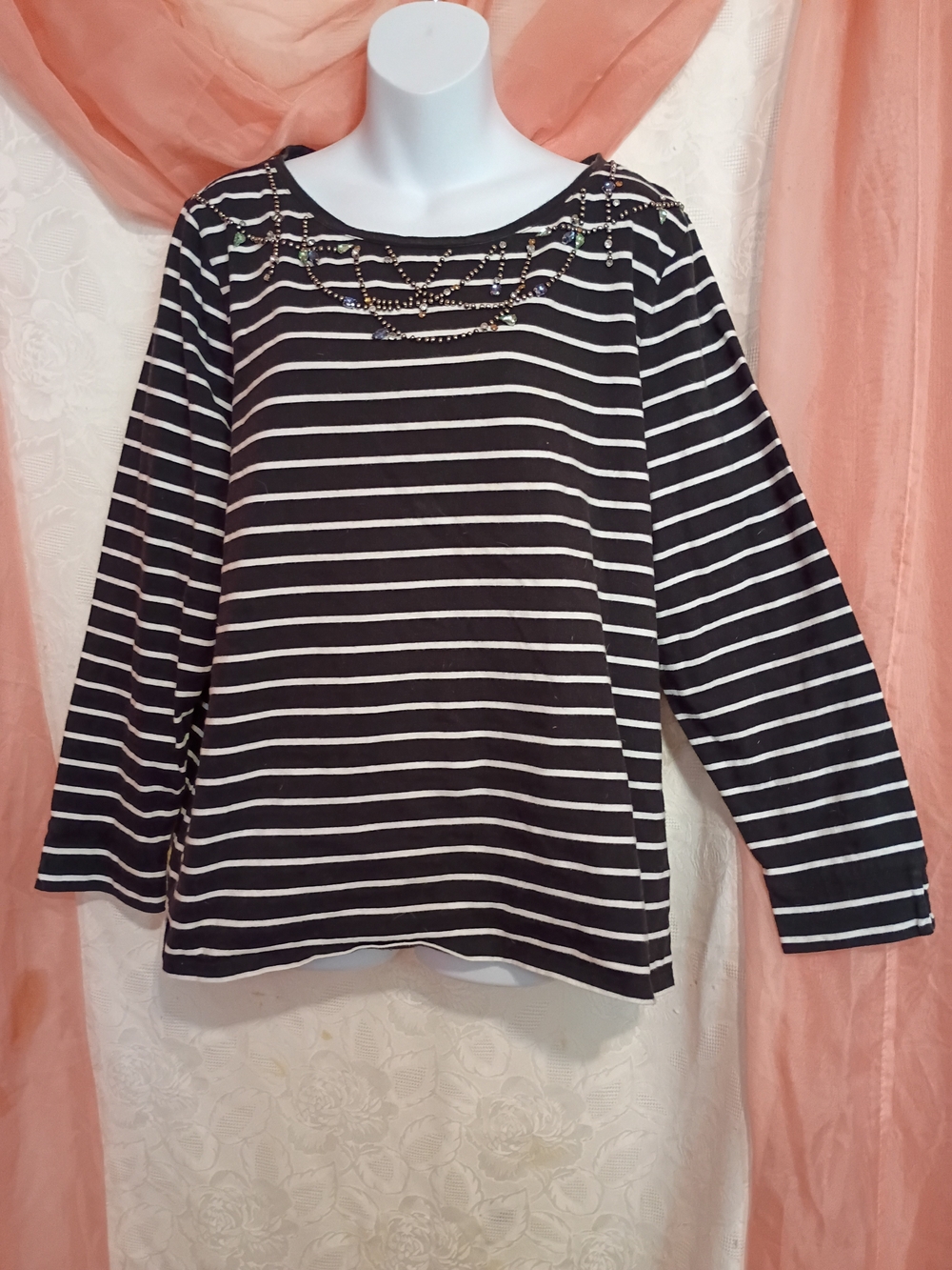 Talbots Ladies Black & White Striped Top with Beaded Neckline Sz 2X
